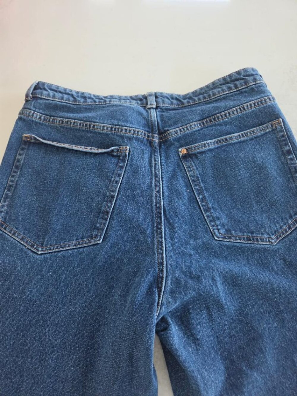 H & M Medium Wash Blue Denim Straight Leg Jeans  14 - Picture 4 of 6